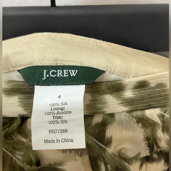 J Crew Women Silk Army Green Camouflage Animal Print Mini Skirt Sz 4 T2 - Picture 7 of 9